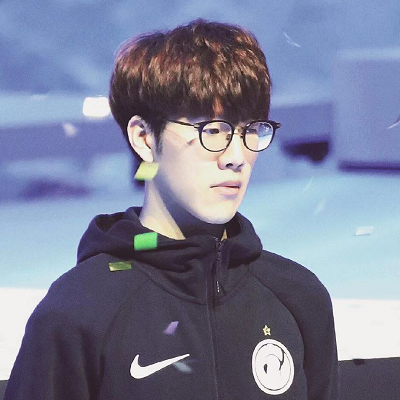 恭喜武汉eStarPro晋级2025王者荣耀世冠半决赛