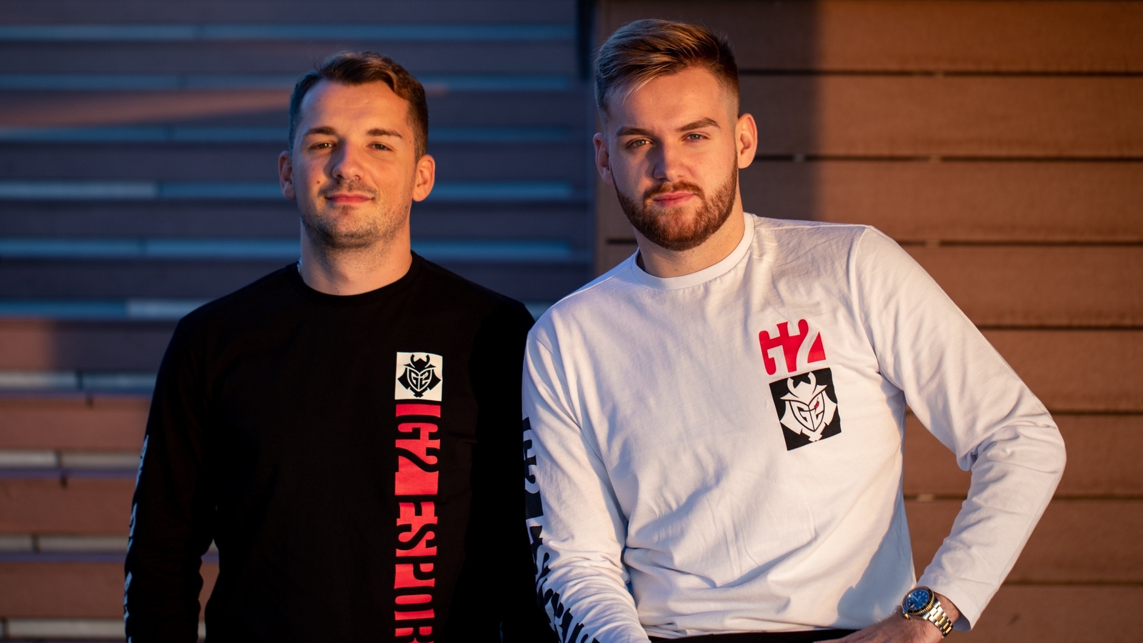 LPL主持夏安微博晒照：回家咯，忙碌但快乐的几天