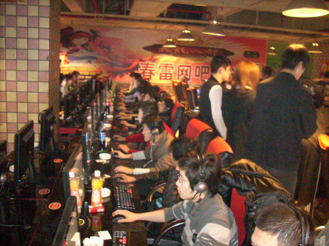 LPL夏季赛W8D2：小Wei野区遭遇Tarzan，Rookie对位Creme